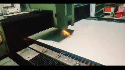 發(fā)光字工廠日常 廣告設(shè)計制作的平凡與匠心