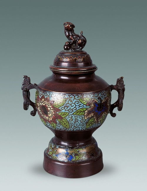 景泰藍 銅胎掐絲琺瑯的工藝之美